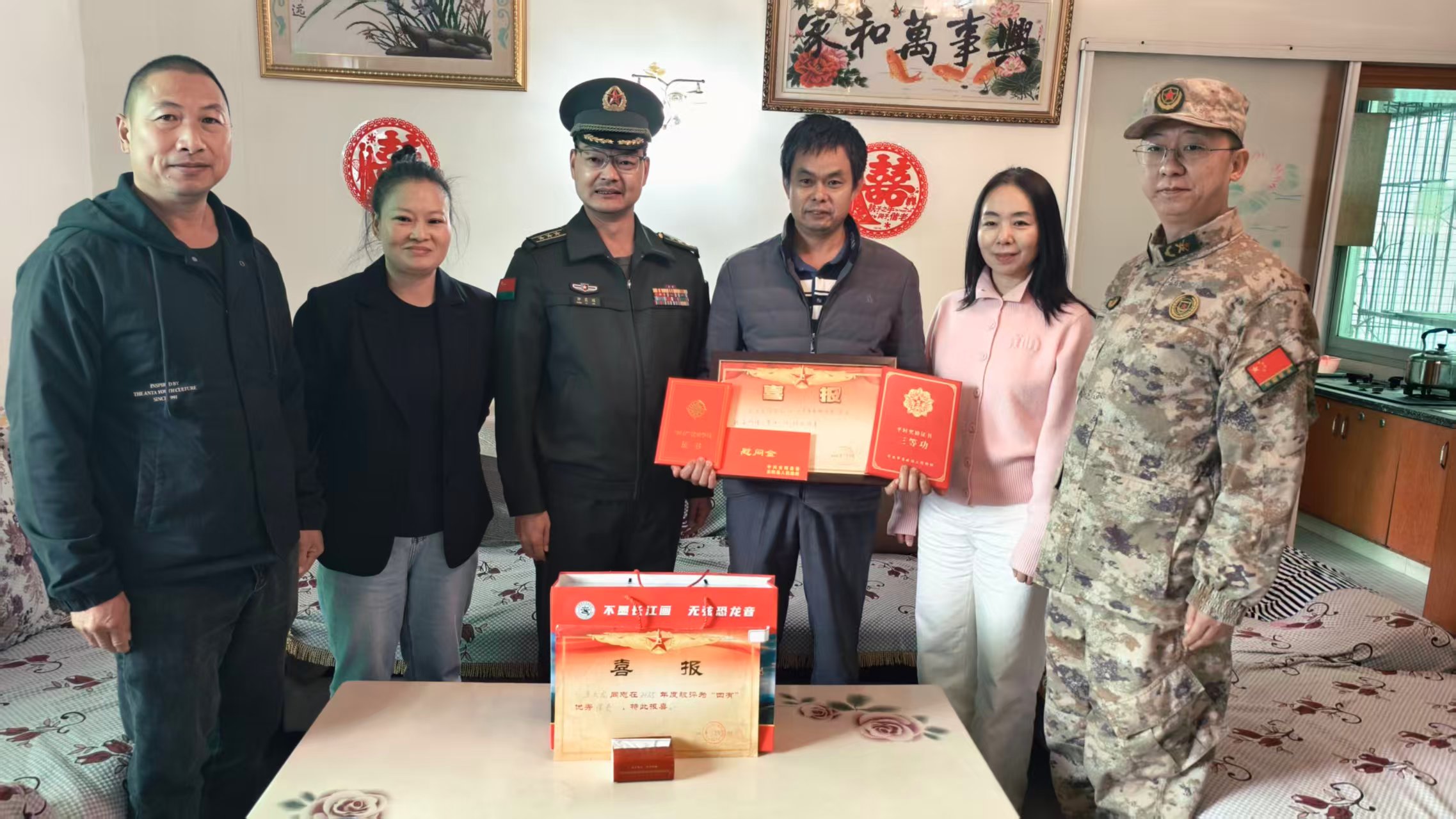 送喜报.jpg